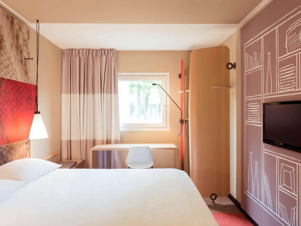 ไอบิส แซ็งบริยุก อิฟฟิเนียก Hotel Yffiniac ภายนอก รูปภาพ